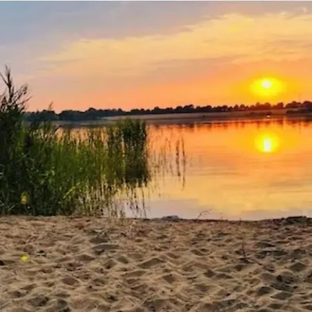 Zwischen See,wald Und